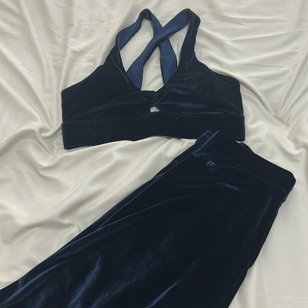 Fabletics Navy Velour Leggings and Bra Set Size S
